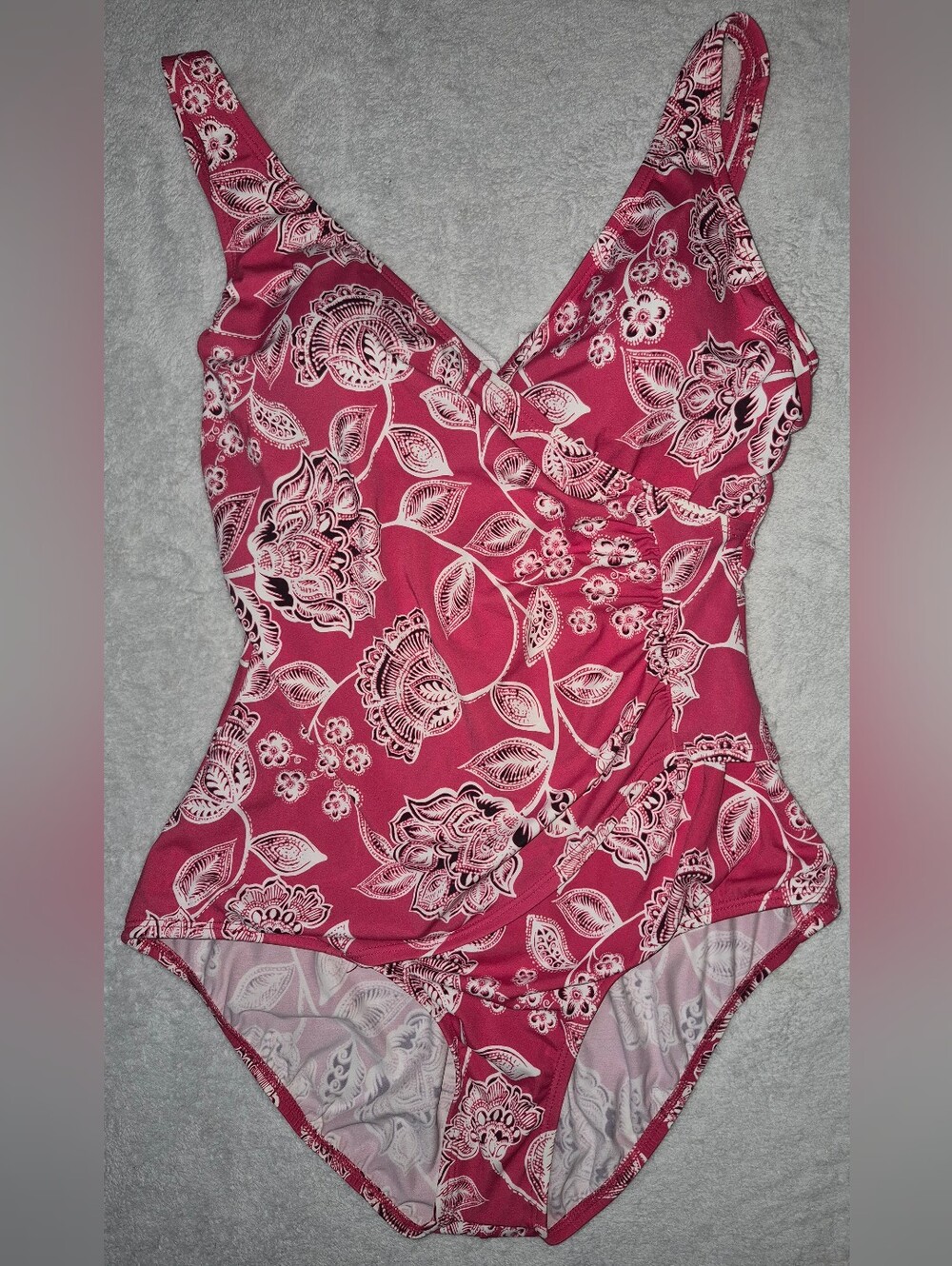 Jantzen Classics NWOT Pink Floral Surplice One Piece Swimsuit Sz 14